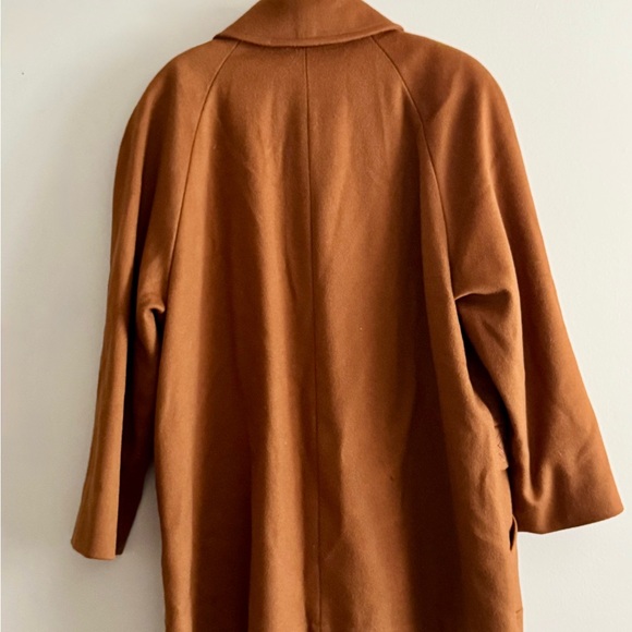 Vintage 1970s Women’s Camel Wool Coat – Western Geometric Trim - Picture 6 of 7